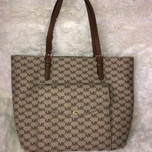 Michael kors handbag great condition